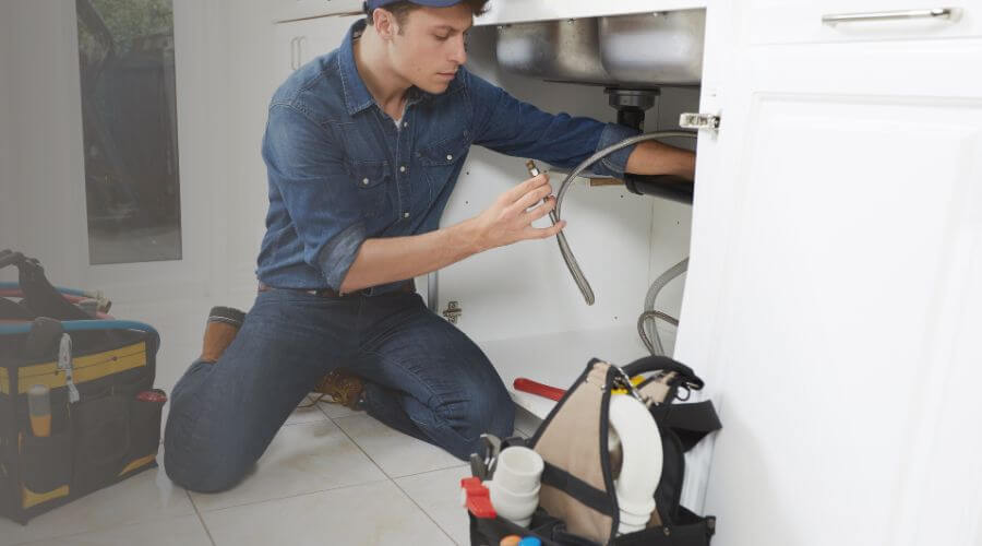 Expert burst pipe repair services in Elgin, TX